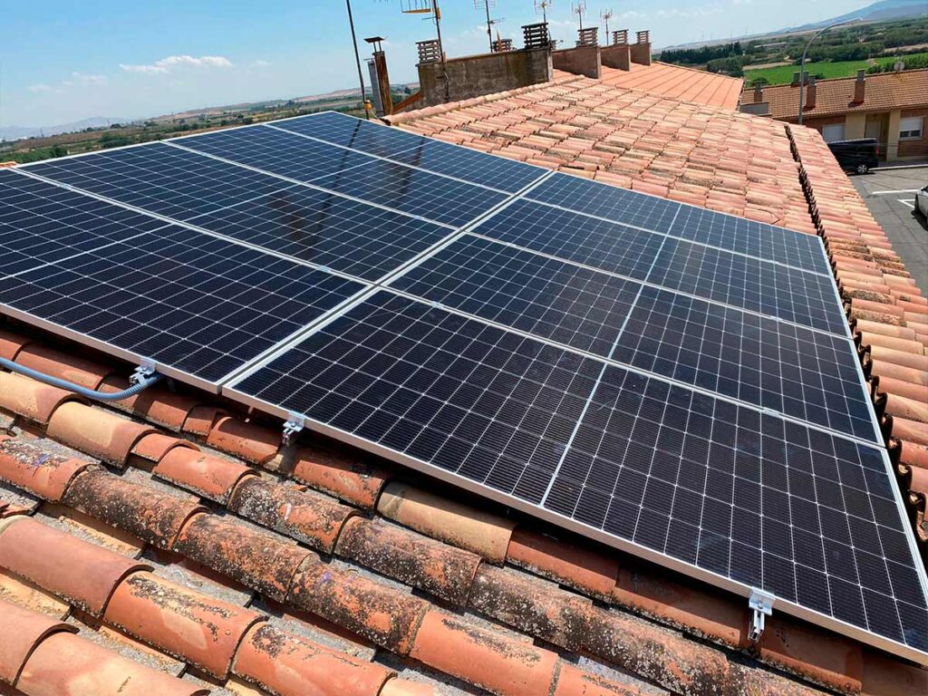Placas solares comunidad de vecinos madrid